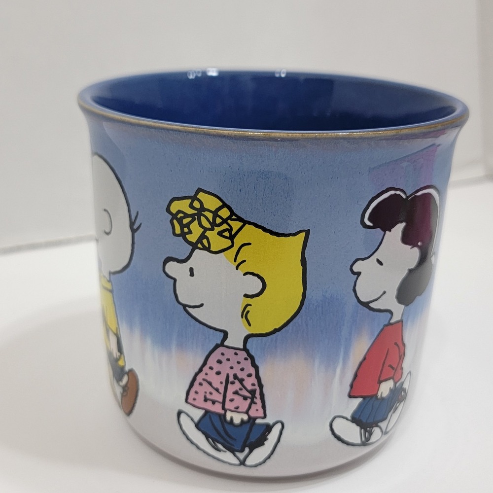 NEW PEANUTS‎ SNOOPY & THE Whole GANG COFFEE Tea MUG 21 OZ Blue White Tie Dye - Picture 3 of 6